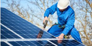 Installation Maintenance Panneaux Solaires Photovoltaïques à Peyrusse-Grande